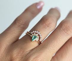 Paraiba Tourmaline Ring Paraiba Engagement Ring Pear Diamond Etsy Tourmaline Engagement Ring Oval Diamond Engagement Ring Non Diamond Engagement Rings