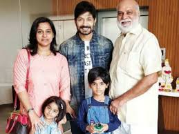 Bb Telugu 2 Winner Kaushal Manda Meets His Mentor K Raghavendra Rao With Family Times Of India He also modelled for more than 178 ad films that include grasim, babaj, boxer, tide, maruthi, gmr, lg, vijaya textiles. bb telugu 2 winner kaushal manda meets