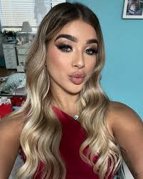 Danielle Millar's Instagram, Twitter & Facebook