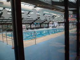 The batteries go all night and seems to keep the ducks away. Swimming Pool Picture Of Wild Duck Holiday Park Haven Great Yarmouth Tripadvisor