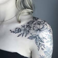 Black And Grey Tattoo Ideas For Women Yarina S Black And Gray Nature Tattoos Tattoos Shoulder Tattoo Nature Tattoos
