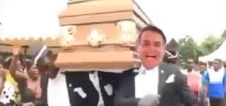 About 79,500 results (1.31 seconds). Presidente Da Embratur Publica Meme Com Montagem De Bolsonaro Carregando Caixao Metro 1