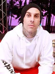 Travis barker made money by celebrities niche. 120 Travis Barker 3 Ideas Travis Barker Barker Blink 182