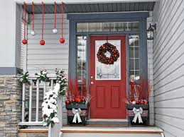 Spots like target or your local craft store are usually brimming with chic and cheap decorative goodies. 35 Crafty Outdoor Holiday Decorating Ideas Front Porch Christmas Decor Christmas Porch Decor Front Porch Decorating