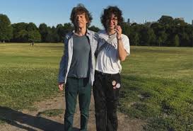 Lucas Jagger homenageia Mick Jagger com foto em aniversário: 'Happy birthday, Dadda'