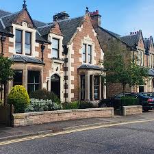 Επιλέξετε μία ενότητα πληροφοριών από την παρακάτω λίστα ή πατήσετε εδώ για να τις. Crown House Inbernes Skwtia Kritikes Kai Sygkrish Timwn Tripadvisor