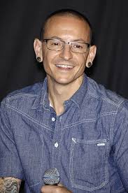 Fotogalerie: Zpěvačka Emily Armstrongová a Jamie, syn bývalého frontmana  Linkin Park,...