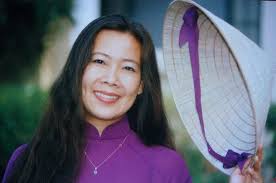 CRAZY KIM Bar-Restaurant-School