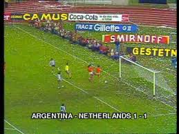 Campeon del mundial del 1978 con la seleccion argentina. El Matador Als Mario Kempes Argentinien Mit Dem 11freunde