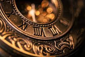 See more ideas about vintage clock, clock, old clocks. 30 000 Old Clock Pictures Download Free Images On Unsplash