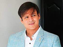 But did you know he was originally supposed to debut in. Vivek Oberoi Deletes Aishwarya Tweet Apologises Bollywood Gulf News
