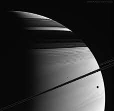 صورة من وكالة الفضاء الأمريكية ناسا أقمار حلقات ظ لال غيوم من كوكب زحل Nasa S Image Of The Day Moons Rings Saturn Nasa Images Cassini Spacecraft