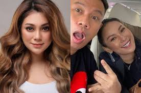 Nonton online berita dan info celine evangelista terupdate hanya di vidio. Pernikahannya Tertunda Kalina Ocktaranny Temui Celine Evangelista Kita Sama Sama Perempuan Mbak Pikiran Rakyat Com