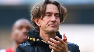 Brentford boss Frank extends deal to 2027