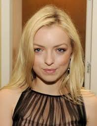 Who is Richard Clune dating? Richard Clune girlfriend, wife