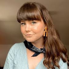 Lacey Gomez's Instagram, Twitter & Facebook