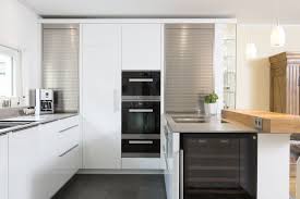 Kuche Weiss Szukaj W Google Kuche Hochglanz Weiss Kuche Hochglanz Kuche