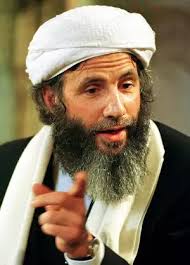 מזל טוב 96, הנרי❗ הנרי אלפרד קיסינג'ר (באנגלית: Henry Alfred Kissinger נולד  ב-27 במאי 1923) הוא מדינאי יהודי-אמריקאי שכיהן כיועץ לביטחון לאומי ובהמשך  כמזכיר המדינה של ארצות הברית.