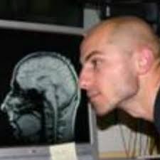 Az erdélyi magyar iskolaszövetkezetek hálózatának szervezője. Zoltan Nagy Zomrgy Twitter