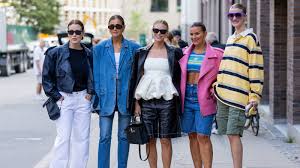 Mona geros onlyfans we began with casual conversation while