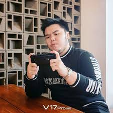 Maybe you would like to learn more about one of these? Dyland Pros Prosers Asik Nih Bakalan Gg Nih Kalo Main Game Pake Vivov17pro Dengan Qualcomm Snapdragon 675 Aie Ga Cuma Lancar Banget Main Di Sini Tapi Kinerja Dari Vivo Multi Turbo