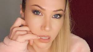 Adabel Guerrero explotó las redes con un sensual baile en bikini  fluorescente pero hubo escándalo