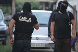 Politisti de frontiera din cadrul inspectoratului teritorial al politiei de frontiera timisoara in cooperare cu politisti din cadrul inspectoratului de. Exclusiv OperaÈ›iune A PoliÈ›iei De FrontierÄƒ Pentru RÄƒpirea Unei Irakience Cu Trei Copii Care Voia SÄƒ CearÄƒ Azil