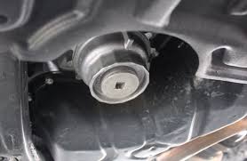 Toyota fitted the 2010 highlander with a maintenance reminder system that alerted the driver that an oil change is. Change The Oil On A 2012 2017 Toyota Avalon
