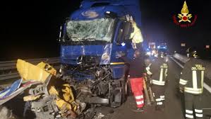 Quattro morti tra cui due bambini. Autostrada Notizie Su Firenzetoday