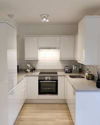 Jacky spires • 13 pins. Howdens Ideas