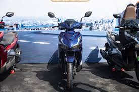 Check the reviews, specs, color and other recommended yamaha motorcycle in priceprice.com. Compare Honda Air Blade 150 And Yamaha Nvx 155 Yamaha Is 3 Years Ahead Of Honda Electrodealpro