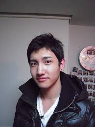 When he looks like Cha Tae Hyun, Changmin,Taemin and some other non-celebs/fans who look like him , combined. His face is ordinary and many people looks ... - changmin-dbsk-683