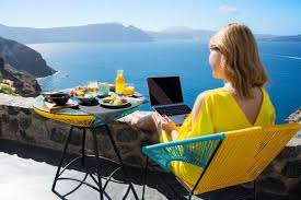 Ti piacciono le vacanze in autonomia e senza orari ma vuoi comunque avere animazione e servizio spiaggia sempre disponibile? Casa Vacanze Affitto Maiori