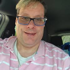 I was just watching the episode where Kel introduces his best mate, Sandy,  to Kim. I never caught this before, but Sandy, says"Alexander Freckle, at  your service." Am I the last person