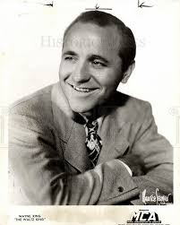 1947 Press Photo Wayne King American singer.