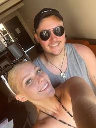 Private room for small family in Whistler area