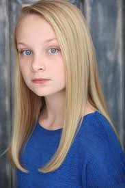 Abby Stark's Instagram, Twitter & Facebook