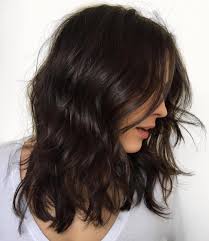 Lunghi o corti, scalati oppure no, i capelli mossi sono perfetti per creare tante . Top 50 Tagli Per Capelli Spessi E Mossi Nel 2022 Capellidistile It