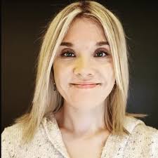 Erin Monahan (@erinbear35)