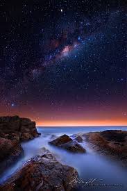 Milky Way Over The Pacific Ocean From Noosa Heads Qld Australia Credit Midnight Photography Night Sky Photography Beautiful Landscapes Sky Pictures
