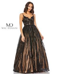 The mac duggal design house showcases elegant & powerful statement collections known for their drama. Mac Duggal 67563m Echo Evenings