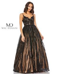 The mac duggal design house showcases elegant & powerful statement collections known for their drama. Mac Duggal 67563m Echo Evenings