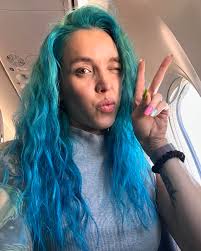 Jessie James (@thegeekgg) • Instagram photos and videos