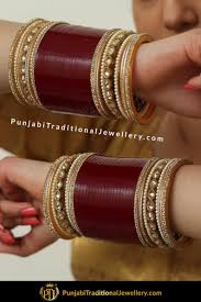 Red Chamapgne Stone Pearl Bridal Chura Punjabi Traditional Etsy In 2020 Bridal Bangles Bridal Chura Bridal Pearls