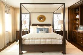 Deep reds rich navy blues charcoal grays chocolate browns and striking black shades are all perfect choices for a bedroom design scheme. What Wall Colour Goes With Dark Wooden Furniture