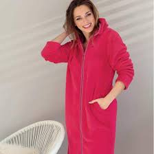 Découvrez les robes de soirée d'asos. Robe De Chambre Bons Baisers Francoise Saget