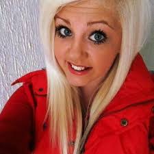 Aimee Mcleod's Instagram, Twitter & Facebook