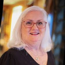 Debra Gittens's Instagram, Twitter & Facebook