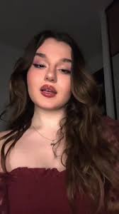 She Is Beauty She Is Grace Sound