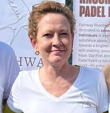 I've tried to do this hem 5 times, I'm at my wits end. It just keeps  wrinkling. I've hung the dress and cut the hem (still probably isn't  perfectly straight 🤷🏻‍♀️) tried